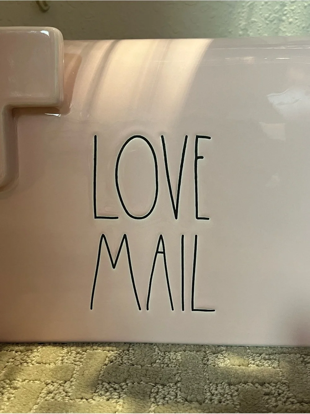 Rae Dunn Pink 'LOVE MAIL' Ceramic Accent Mail Box - Picture 1 of 10
